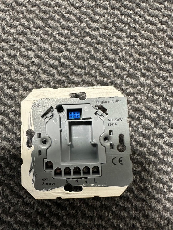 Image 1 of GIRA Inbouwthermostaat wit 230v. systeem 55 