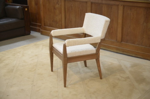 Modernistische Art Deco fauteuil in essen en ecru bouclé stof van Pierre Gouffé, jaren 40