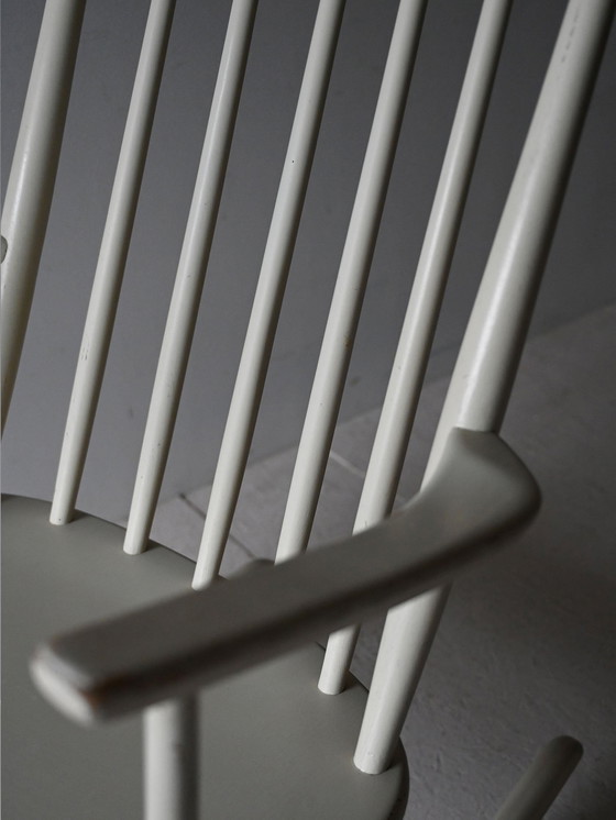 Image 1 of Sedia a dondolo scandinava di metà secolo