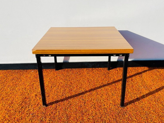 Image 1 of Coppia di tavolini impilabili di P. Guariche per MEUROP. Vintage anni '60/'70