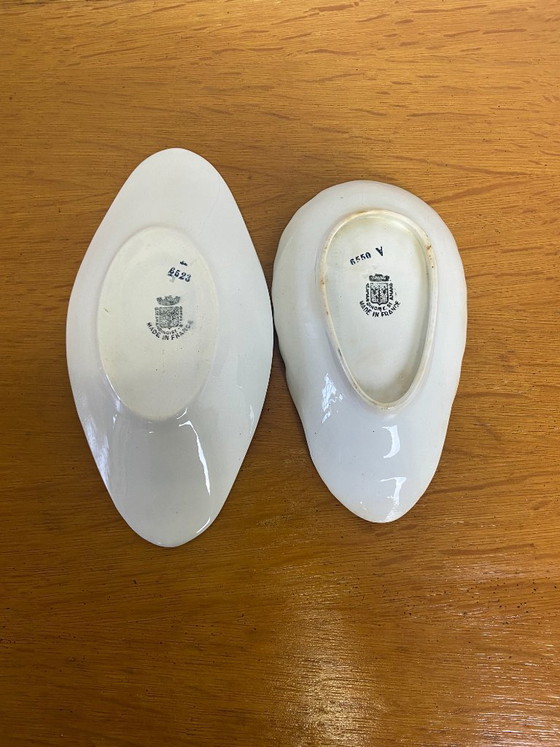 Image 1 of Een paar mooie serveerschalen uit St Amand.