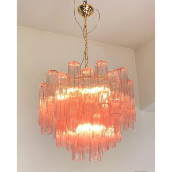 Image 1 of Lustre contemporain scénographique en verre de Murano rose « Tronchi » de style Venini