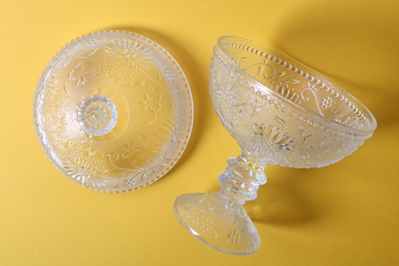 Image 1 of Sokkeldoos Cibulak / Bonbonbonpot / Bonbonnière / Sieradendoos van Pavel Panek / Rudolfova Hut / Tsjechië / 1977