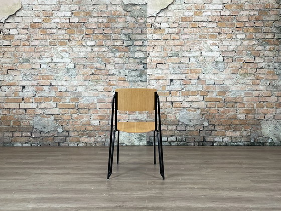 HAY Petit Standard Set van 6 - Hout/Zwart | Daniel Rybakken, Eetkamerstoelen, Metaal, Beige (foto 7 van 15)