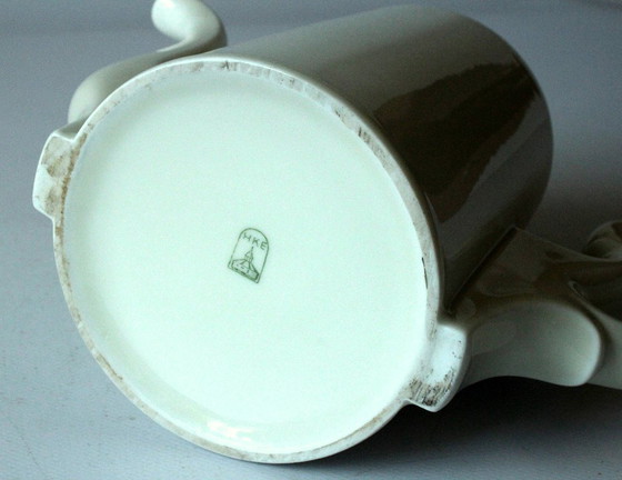 Image 1 of Caffettiera HKE in porcellana di alta qualità con coperchio scaldavivande in metallo argentato.