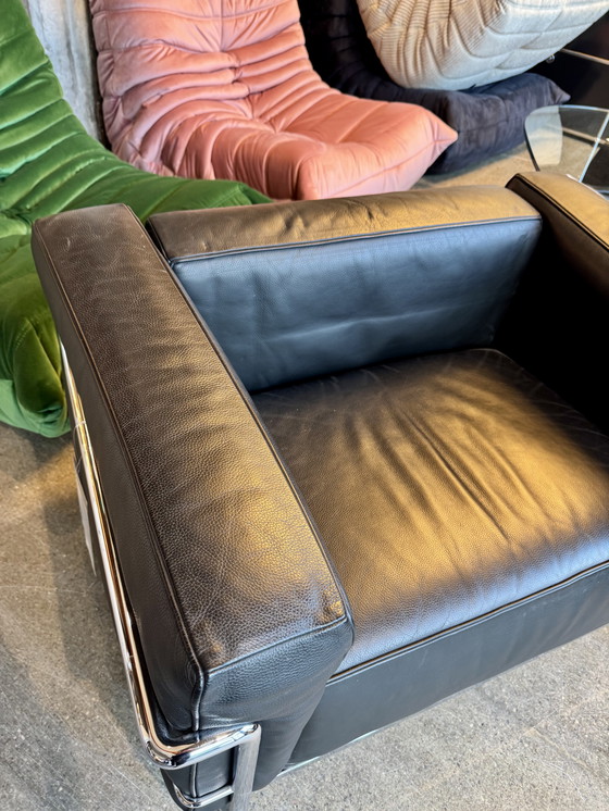 Image 1 of Lc3 Cassina reader black