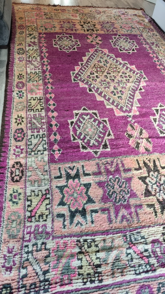 Image 1 of Tapis berbère vintage fait à la main au Maroc 200×404 Cm