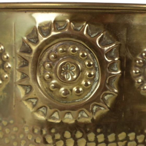 Grote Messing Plantenbak Jardinière Brandhout Repoussé – Brass (photo 7 of 15)