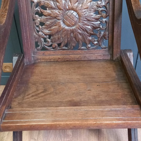 Image 1 of Antieke Glastonbury Priesterstoel