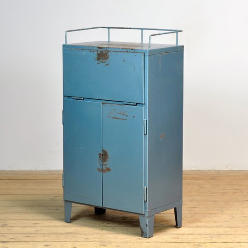 Industriële ladekast met vier lades uit de jaren 70.