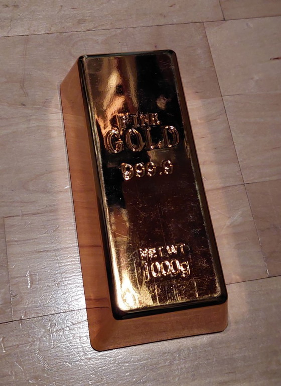 Image 1 of Robuster klassischer Tresor / Feuerschutzschrank – Schlüsselschloss – für Zuhause oder Büro