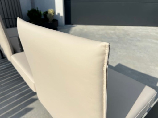 VITRA SOFT WAIT LEDEREN ONTVANGSTZETEL