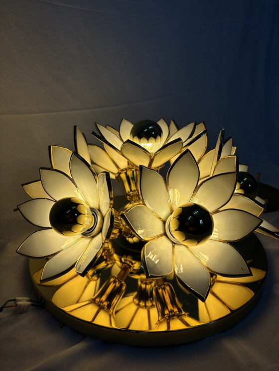 Image 1 of Plafonnier Lotus vintage style Hollywood Regency, en laiton et or