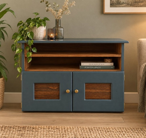 Mueble gris azulado vintage / Muebles TV – Detalles de madera