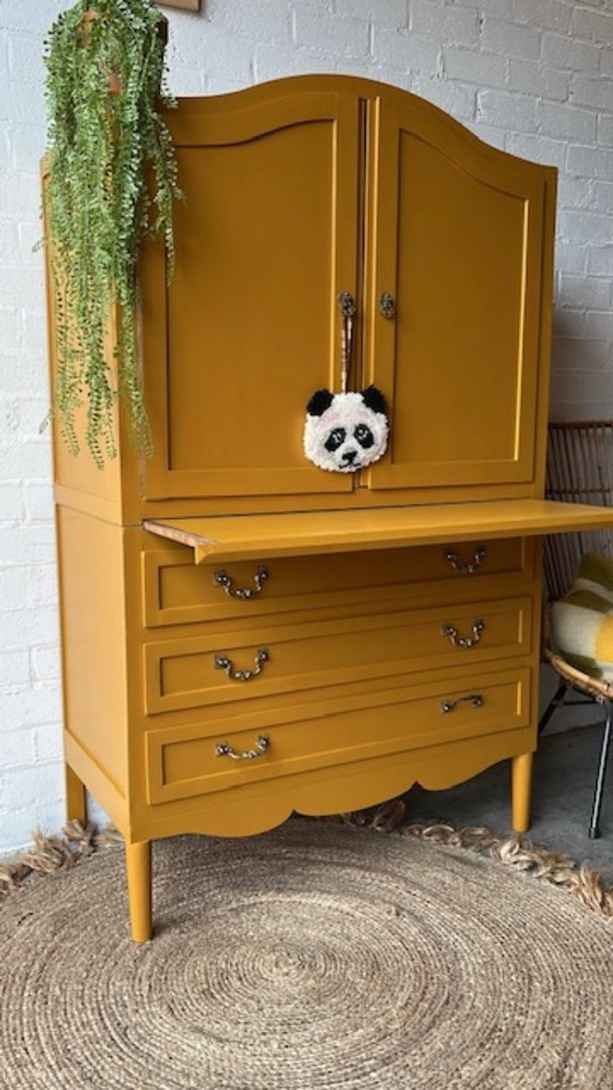 Armoire vintage ancienne, armoire pour chambre d'enfant, armoire pour fille – Buffets, Wood (photo 19 of 20)
