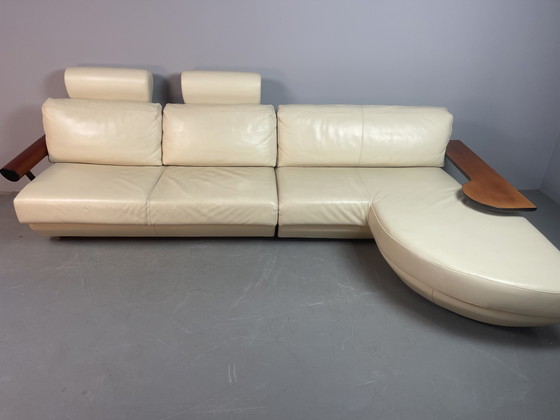 Divano paesaggistico Frighetto in pelle crema italiana con chaise longue e tavolo, Italia, anni '80-'90 (photo 9 of 15)