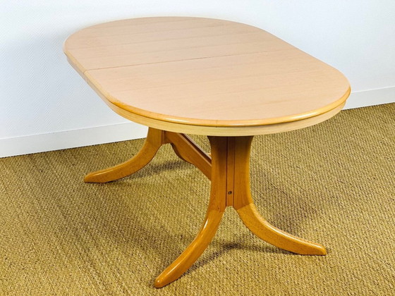 Image 1 of Table à manger vintage ovale extensible, 1960