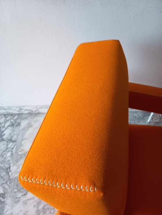 Image 1 of Fauteuil CASSINA Utrecht 637 en Laine Kvadrat Orange 13L par Gerrit Thomas Rietveld