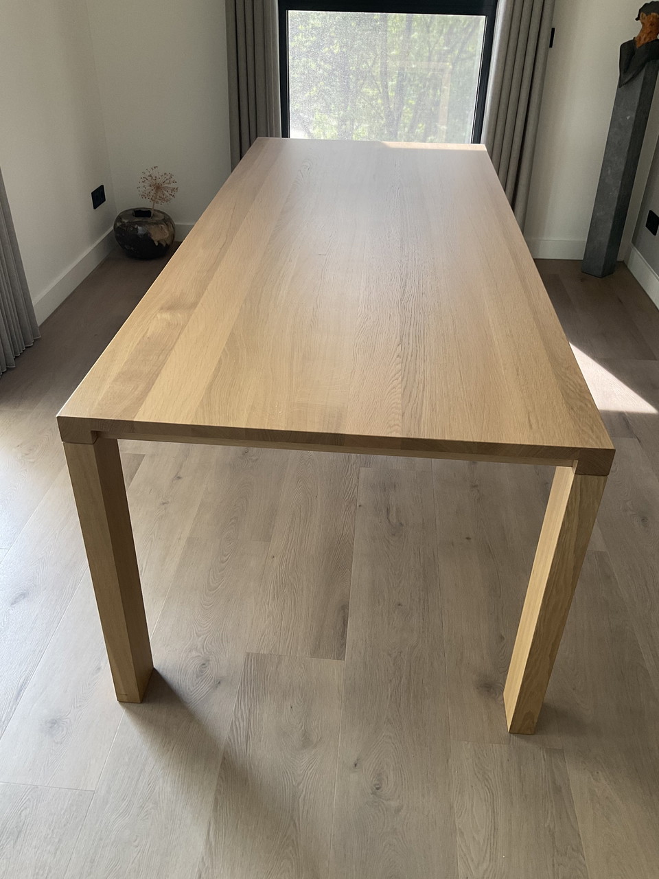 Mesa de comedor Arco Essenza