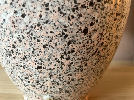 Image 1 of Handgemaakte Upcycled Vaaslamp – Royal Vaas met Dupion Zijden Kap