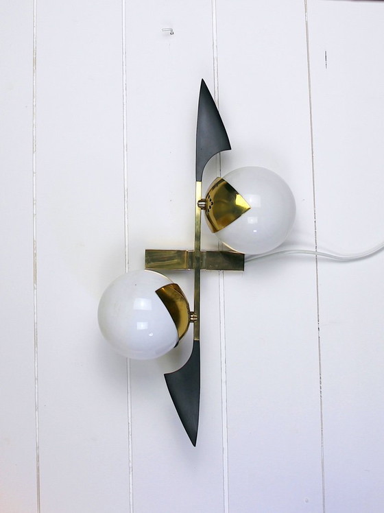 Image 1 of Maison Arlus, midden 20e eeuw, wandlamp van messingglas, Frankrijk, midden 20e eeuw