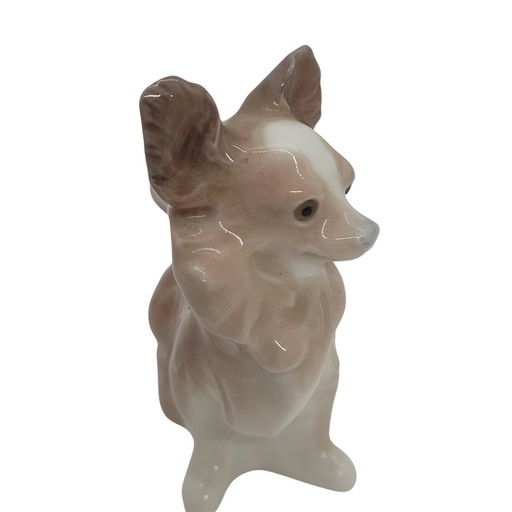 Figura “Perro Papillón” Porcelana Esmaltada, Lladró, S. XX – España