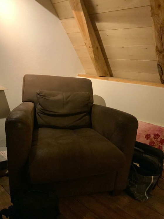 Image 1 of Two Linteloo Marconi armchairs