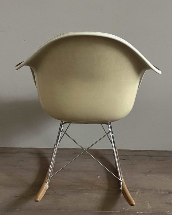 Image 1 of Chaise RAR conçue par Ray et Charles Eames pour Herman Miller