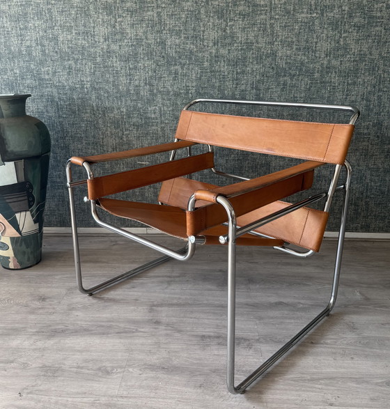 Image 1 of Vintage Wassily stoel – Cognacbruin leer – Fasem