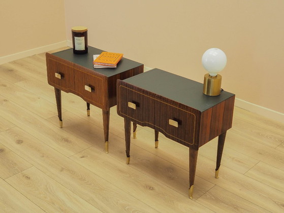 Par de mesitas de noche italianas en chapa de caoba, estilo moderno italiano, década de 1970. – Cómodas, Wood (photo 4 of 17)
