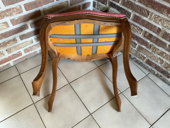Antiker Fußhocker – Hocker & Poufs, Velvet, Wood (photo 4 of 5)