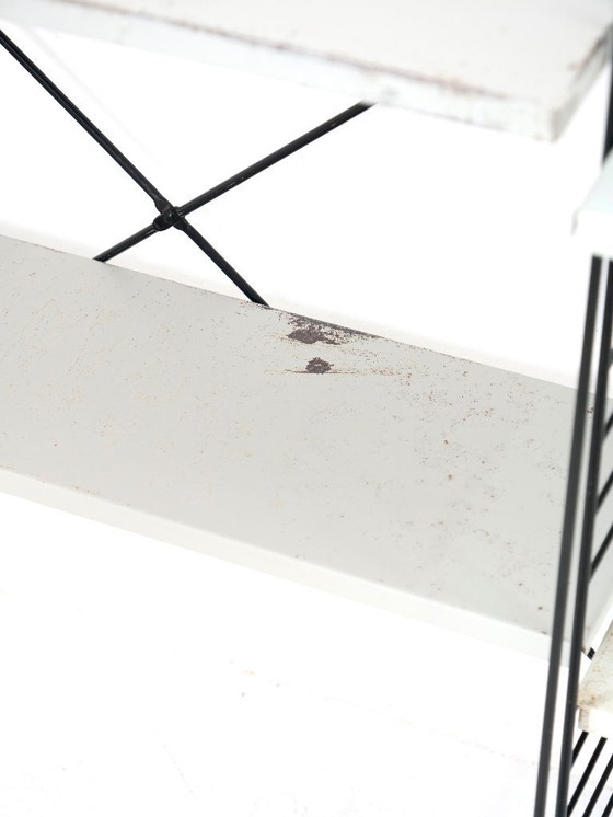 Image 1 of Estante de piso Tomado