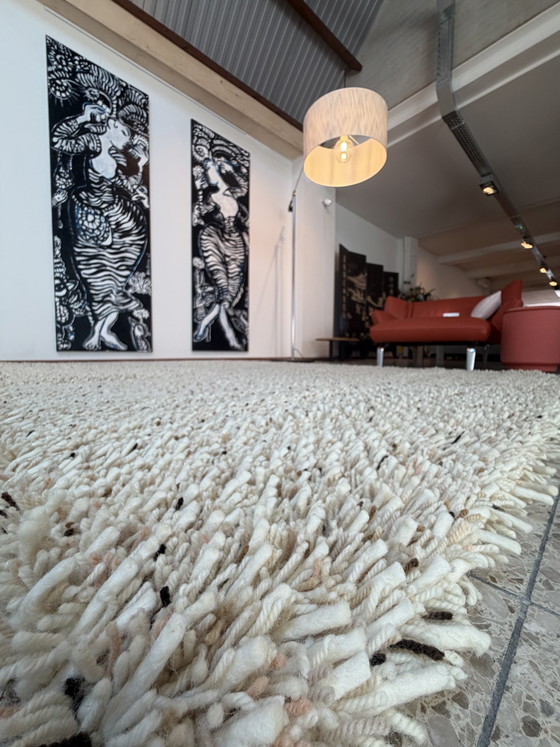 Image 1 of Brink and Campman Ray Soft Cocoon carpet NEW