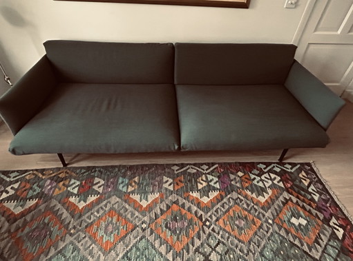 Beautiful Muuto Outline 3-seater. – banken, Metal, Textile (photo 2 of 9)
