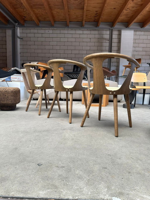 &Tradition In Between SK2 chair by Sami Kallio (4x)