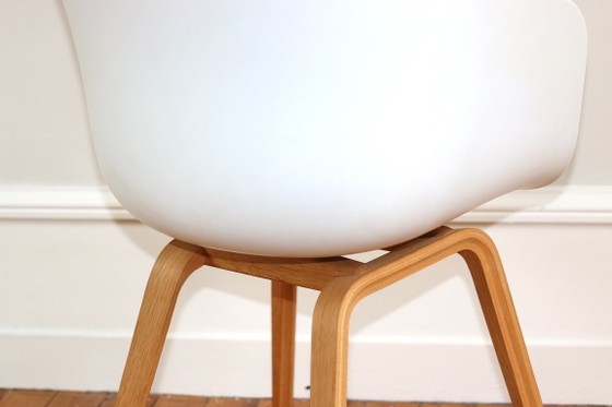 4 Hay "Over een stoel" Scandinavische fauteuils, wit – Eetkamerstoelen, Plastic (photo 7 of 8)