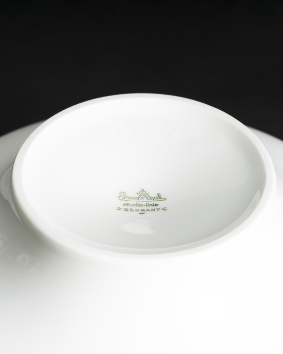 Image 1 of Werner Uhl ROSENTHAL Vase en porcelaine Duo UFO Noir mat & Blanc brillant