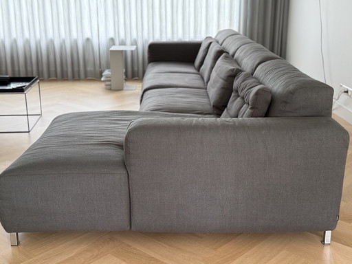 Modular lounge sofa from Danca - stylish and comfortable