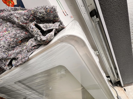 Image 1 of Unieke, Strakke Italiaanse Vitrine en Hangkasten Combinatie