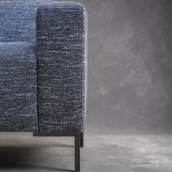 Image 1 of Comfortable two-seater sofa in black white/grey fabric (professionally cleaned)