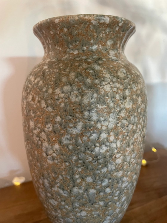 Speckled Ceramic Vase – Vintage (photo 2 of 3)