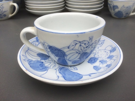 Image 1 of Ensemble de 6 tasses et sous-verres en porcelaine bleue