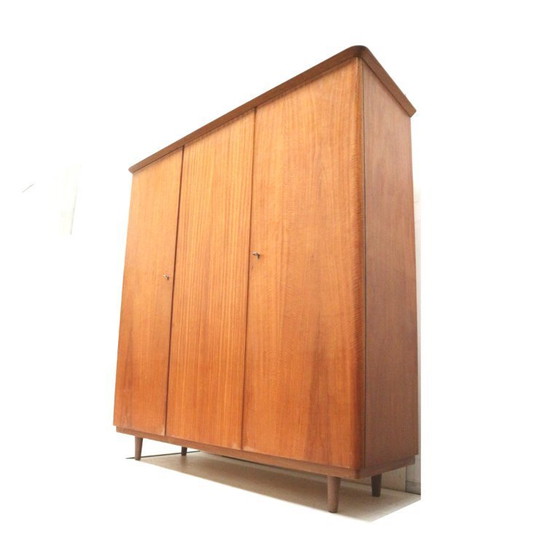 Image 1 of Vintage 3-door wardrobe / linen cupboard from the 60s / 70s