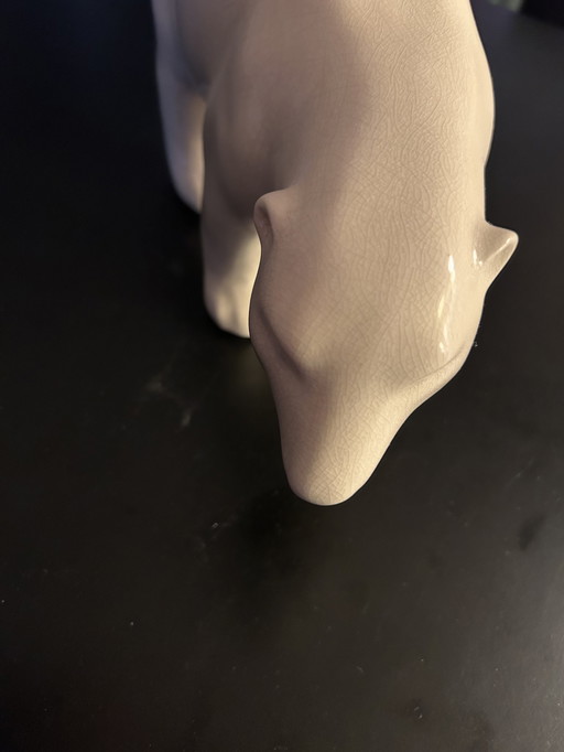 ours polaire en porcelaine
