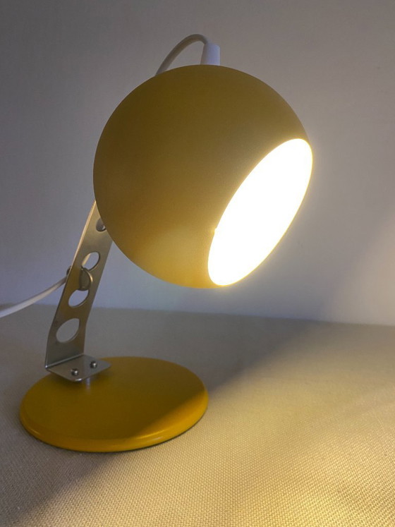 Lámpara de escritorio amarilla Space Age de los años 70 de Dekor Zabok, Yugoslavia, Lámparas de mesa, Metal (foto 13 de 14)