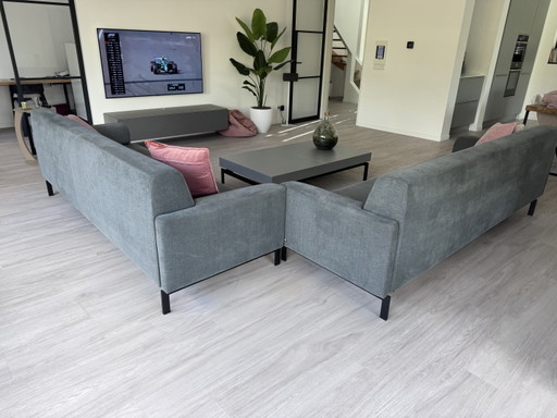 2 canapés Rolf Benz 3-4 places. 5,5 ans. – 3 5 zitsbanken, Textile