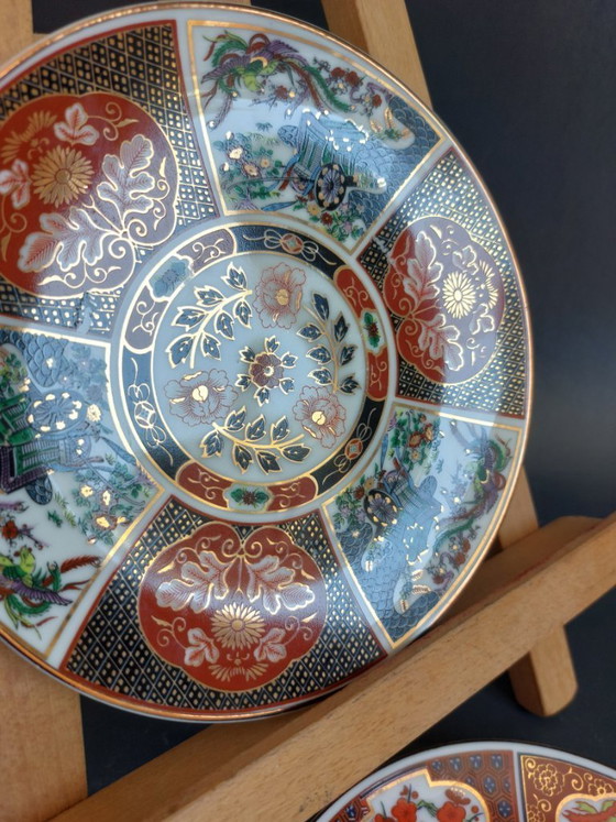 Image 1 of Vintage Hand-Painted Imari Wall Plates with Floral & Bird Motifs - Set of 2