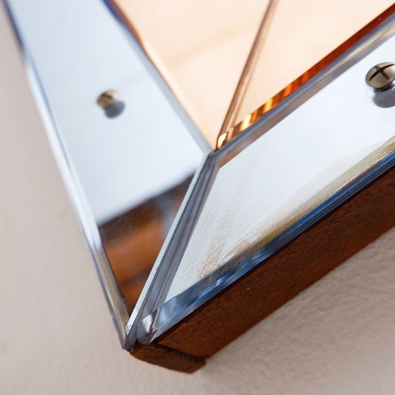 Image 1 of Facettierter Wandspiegel mit blauen und kupferfarbenen Spiegelpaneelen – Italien, 1930er Jahre