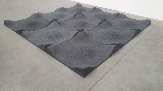 Image 1 of Offecct soundwave swell akoestische 3D design panelen grijs vilt, modulair