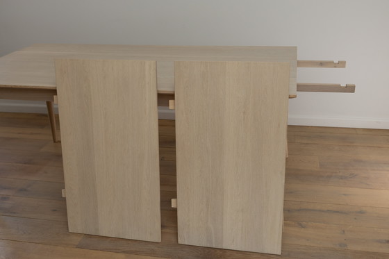 Image 1 of Table à manger extensible scandinave Japandi Whitewash